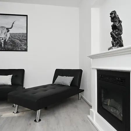 Ruhige, Warme Am Schlosspark Borbeck Gute Anbindung Ins Zentrum Wlan Parkplatz