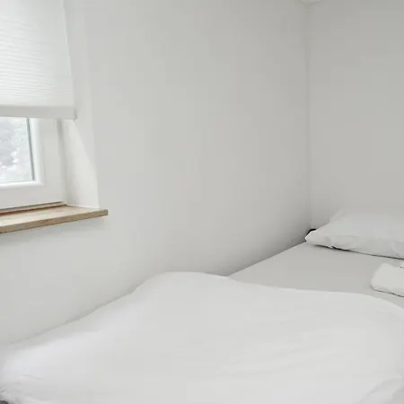 Apartman Ferienwohnung & Aparts Am Schloss Park Essen