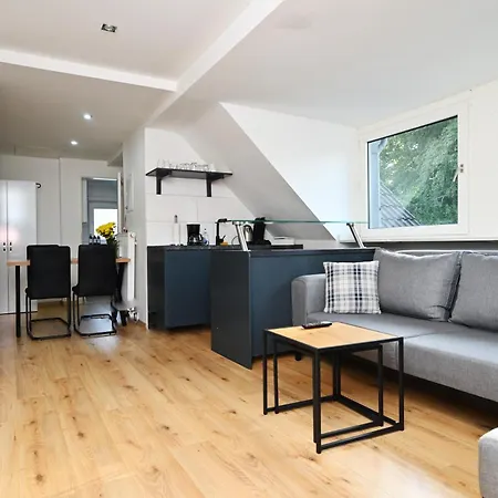 Apartment & Aparts Am Schloss Park Essen