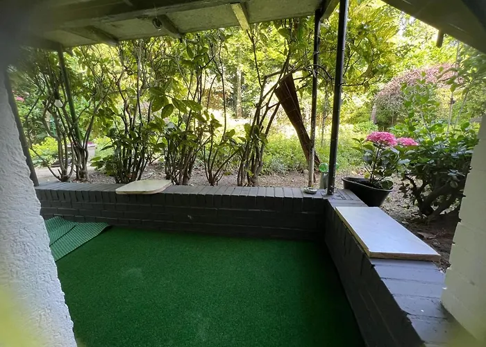 & Aparts Am Schloss Park * Essen